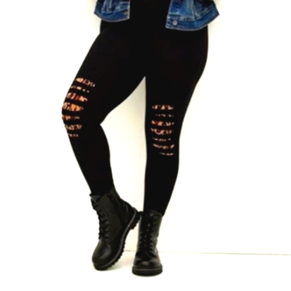 00x Torrid Premium slashed Leggings